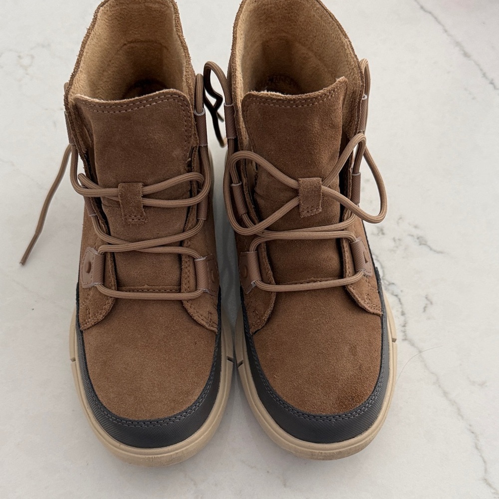 Sorel Explorer Joan Casual Waterproof Boots - Womens 7